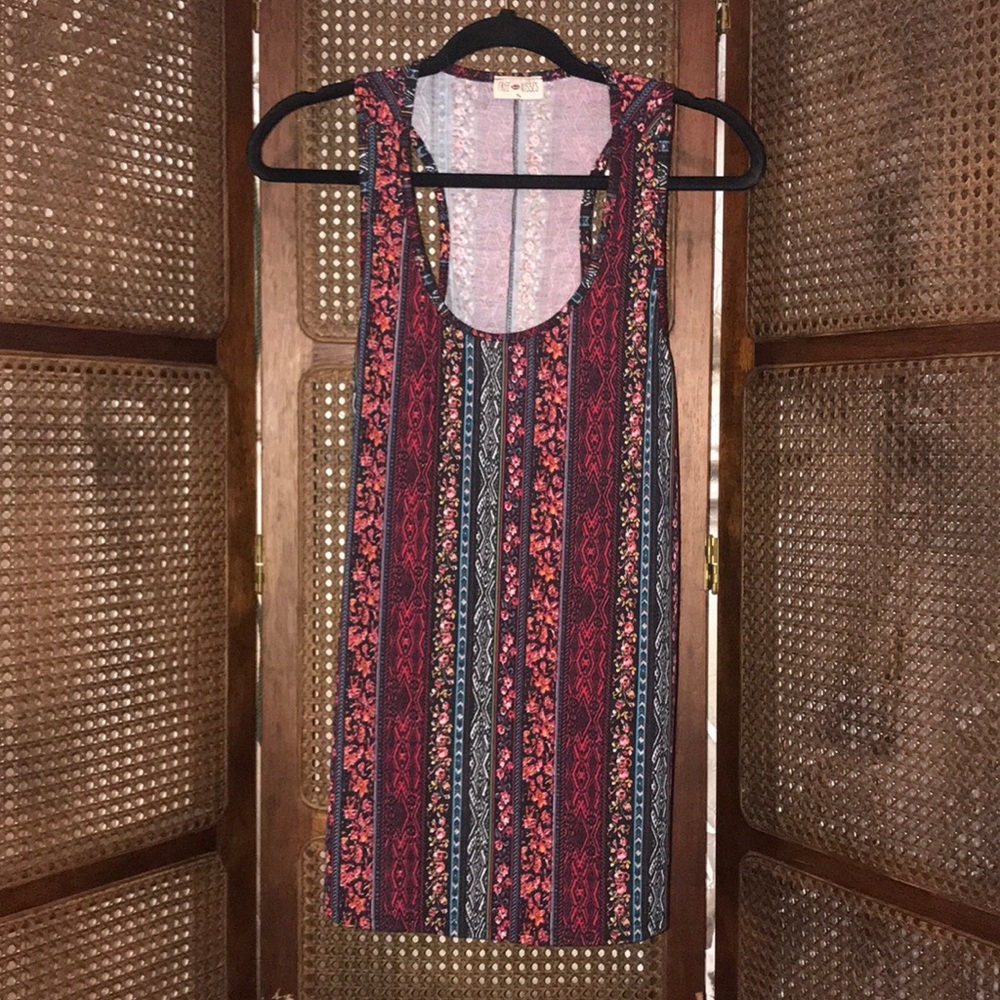 Free Kisses Sleeveless Tank Top